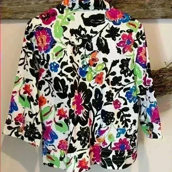 Sportelle floral print lightweight jacket, size XL - Picture 3 of 7